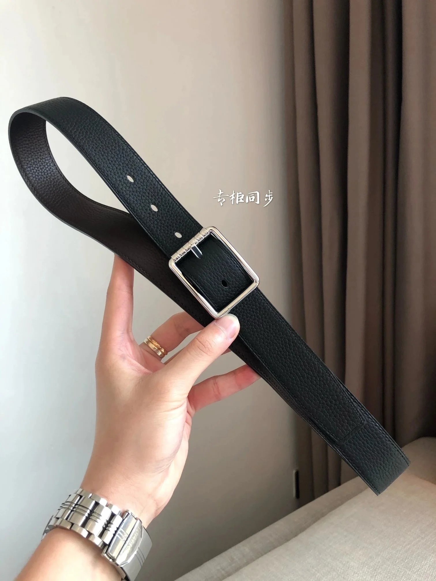Hermès Belts 32 mm reversible grained leather pin-buckle belt image 15
