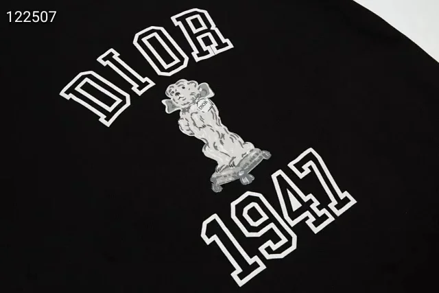 Dior T-Shirts 1947 Dog Print product detail image 7