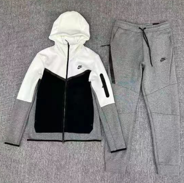 ALI A Gradetech fleece suit 7