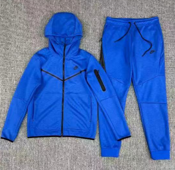 ALI A Gradetech fleece suit 10