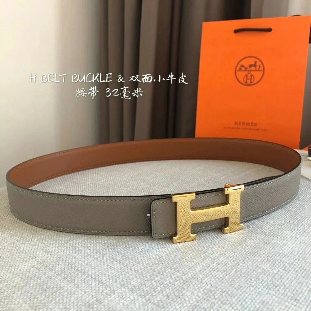 Hermès Belts Reversible 32 mm leather belt with H buckle — Khakis smooth gold buckle (take notes on waist circumference or height and weight)