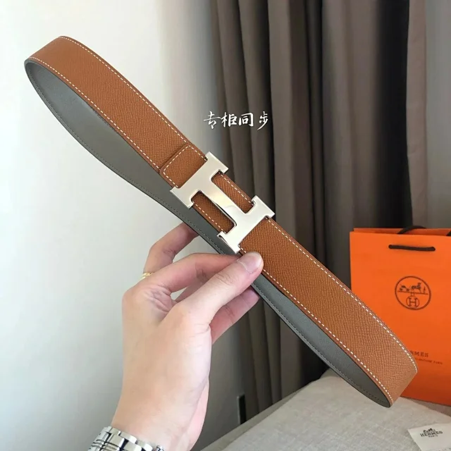 Hermès Belts Reversible 32 mm leather belt with H buckle product detail image 9