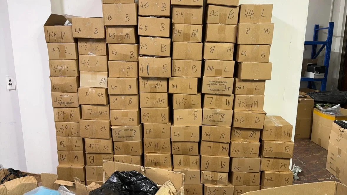遗产福利No Box 盲盒款式随机部分鞋子挤压变形 12