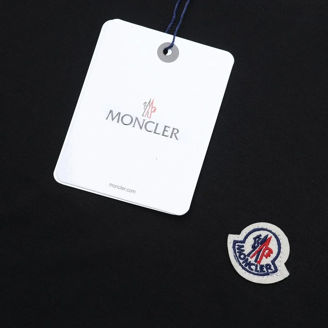 Moncler T-Shirts Logo-Print Crewneck T-Shirt image 7