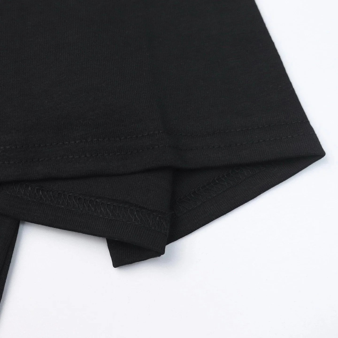 Moncler T-Shirts Logo-Print Crewneck T-Shirt image 8