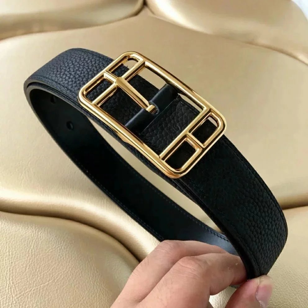 Unbranded Belts Pebbled Leather Pin Buckle Belt — Black with gold buckle (please note your waist size or height and weight when placing your order)