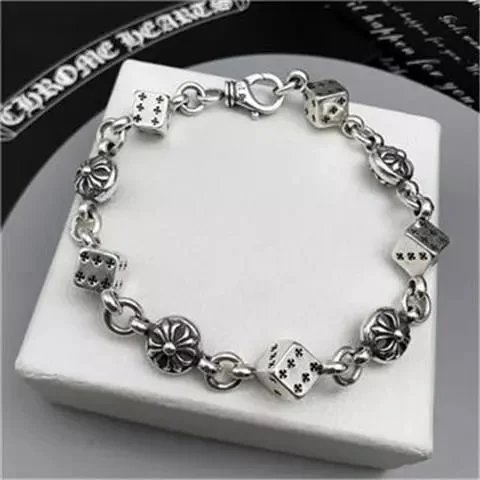 Unbranded Jewelry Floral cross link bracelet — Dice Bracelet