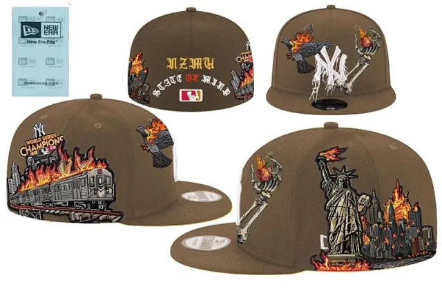 New Era Hats Fitted flat-brim York Yankees cap with embroidered patches product detail image 9