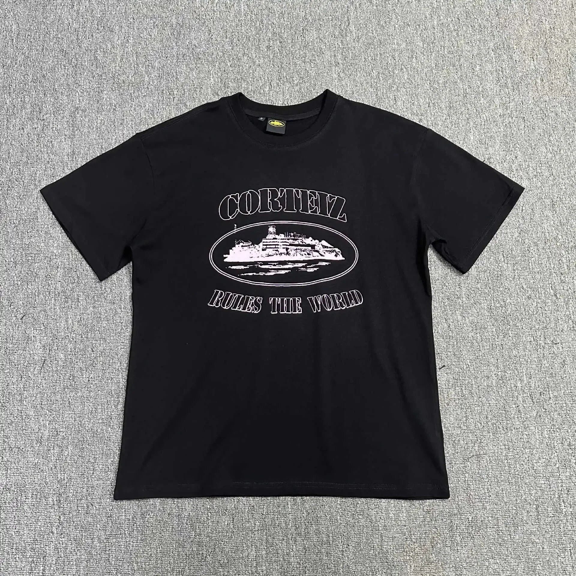 Corteiz T-Shirts Graphic Print — 3102 (Black Powder)