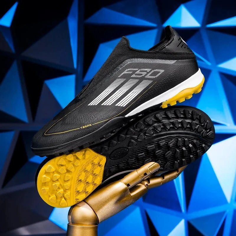 Unbranded Boots F50 Laceless Studded Football — Shattered nail black