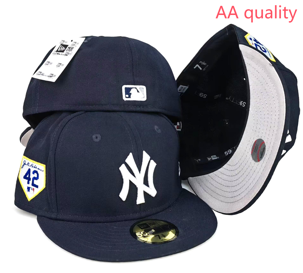 New Era Hats Fitted flat-brim York Yankees cap with embroidered patches — Figure 19
