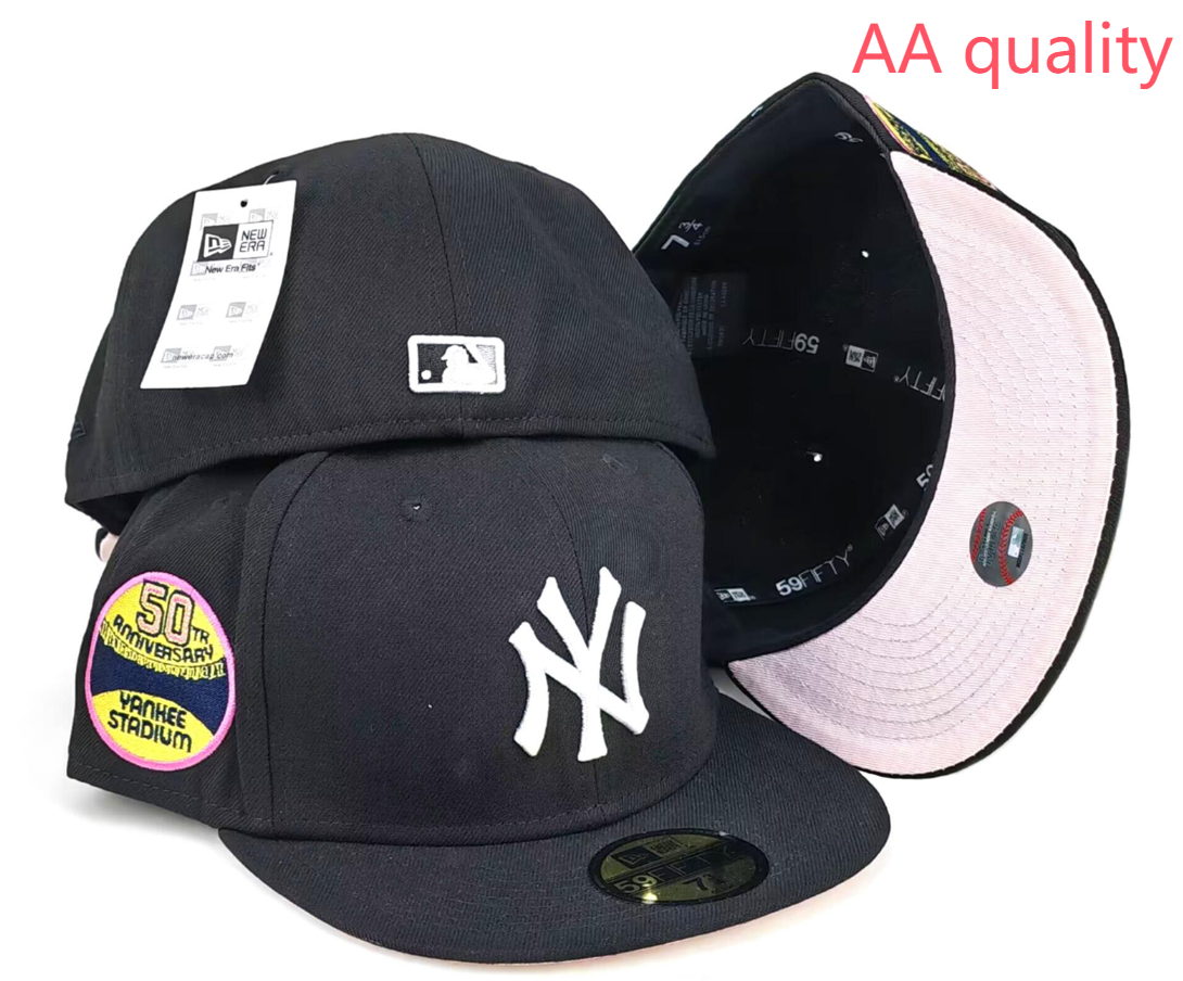 New Era Hats Fitted flat-brim York Yankees cap with embroidered patches — Figure 18