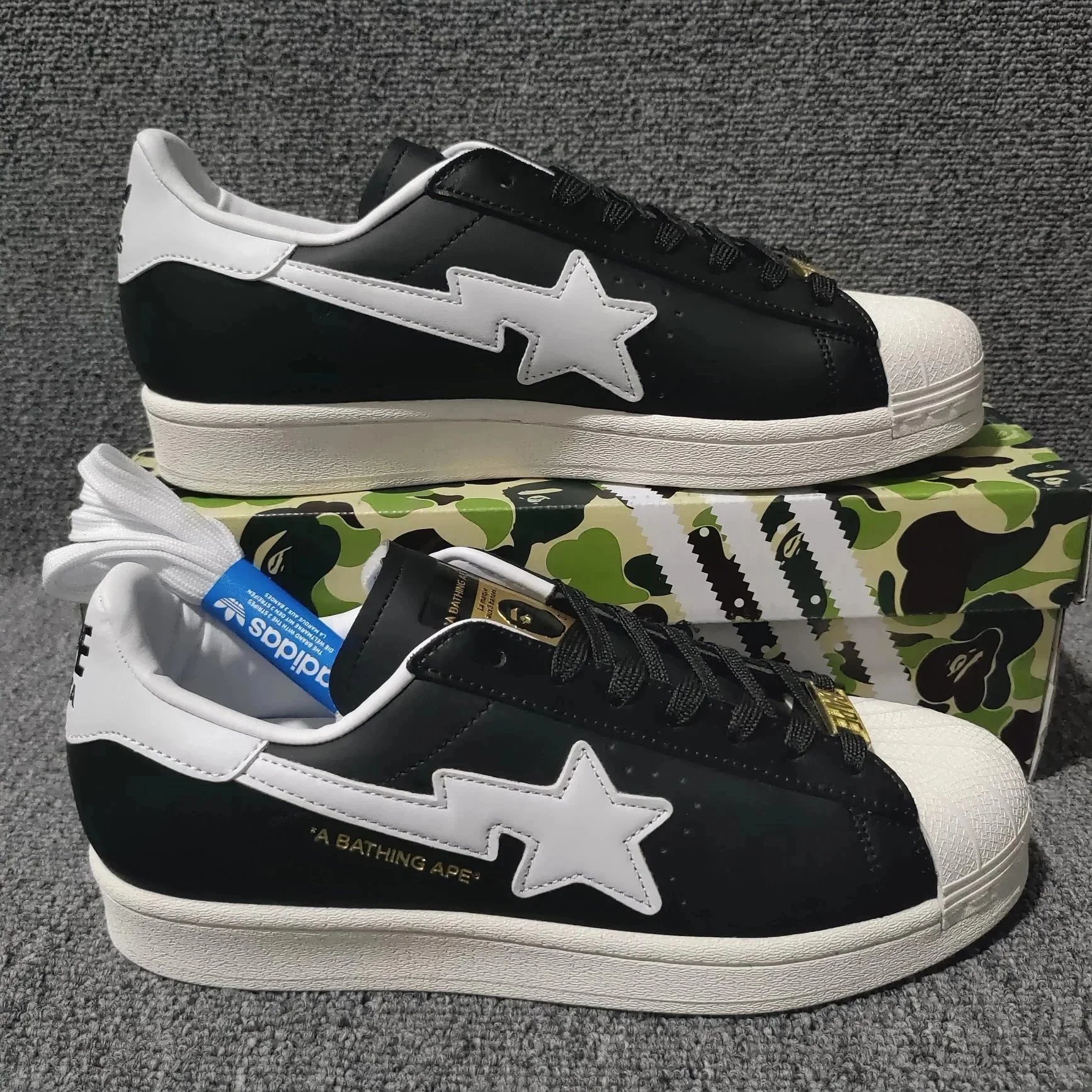 A BATHING APE Sneakers BAPE x adidas Superstar shell-toe low-top image 2