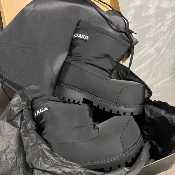 Balenciaga Snow Boot Black Boots - 1