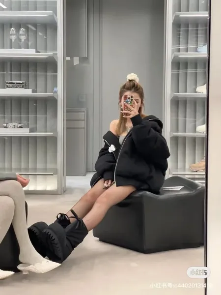 Balenciaga Snow Boot Black Boots - 4