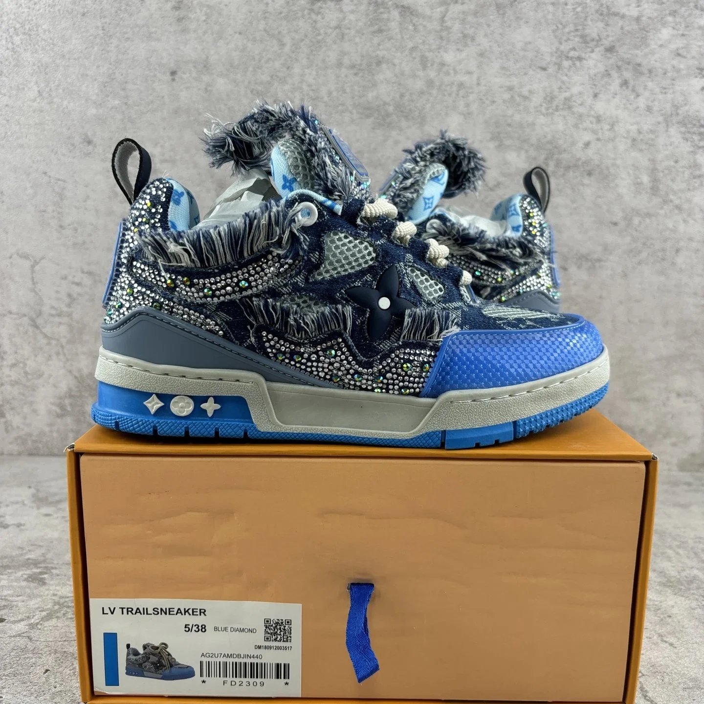 SK8 烫钻网面蓝色