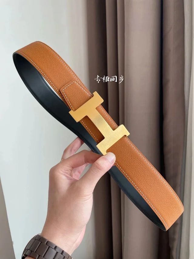 Hermès Belts Constance Reversible Leather Belt, 38 mm product detail image 3