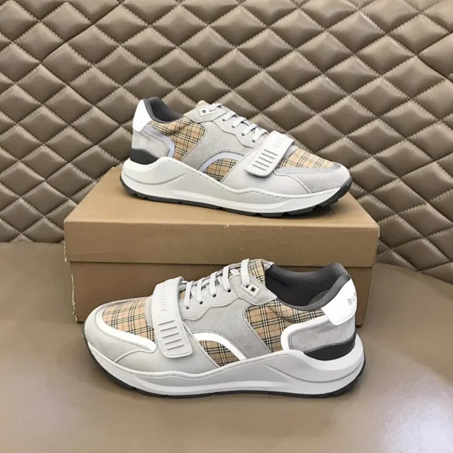 Burberry Sneakers Check-panel strap product detail image 1