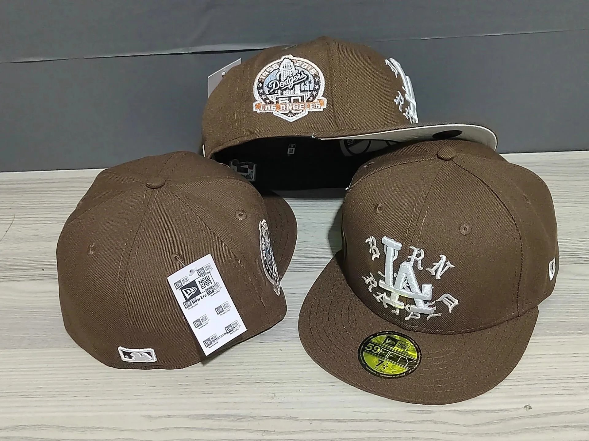 New Era Hats 59FIFTY fitted flat-brim baseball cap with Los Angeles Dodgers embroidery — Figure 19