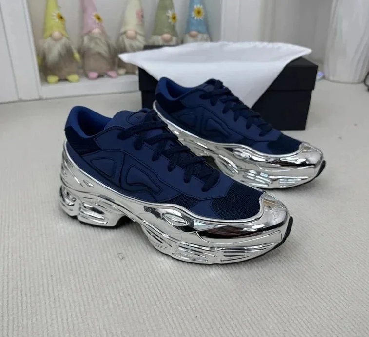 Raf Simons Sneakers Low-Top with Metallic Sculpted Sole — Blue