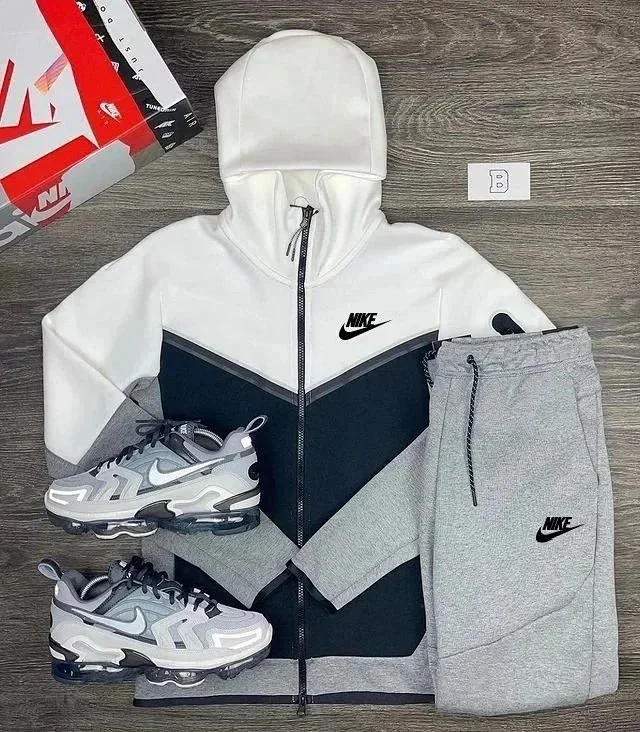 Nike Tracksuits Hooded Zip Jacket and Jogger Set product detail image 5