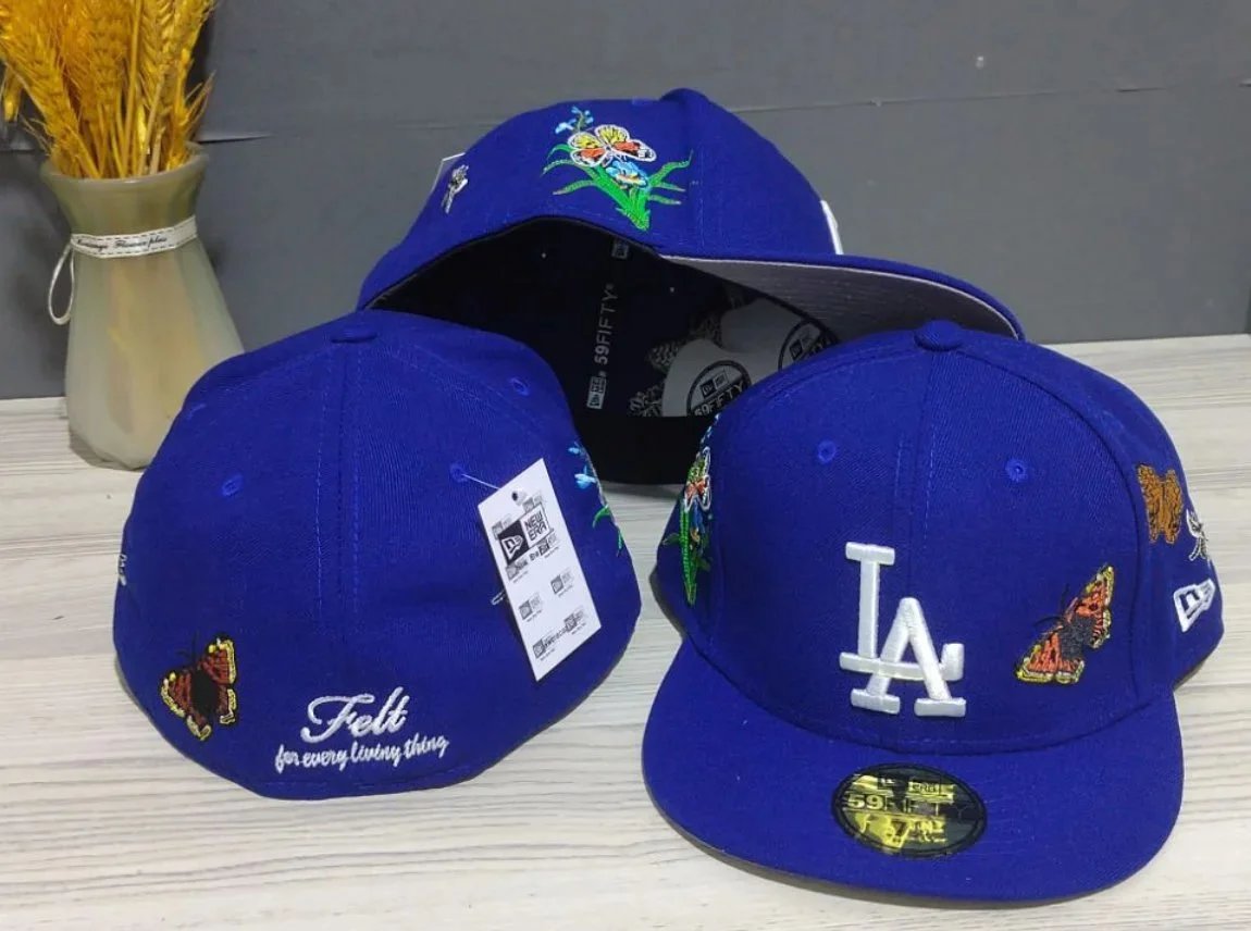 New Era Hats 59FIFTY fitted flat-brim baseball cap with Los Angeles Dodgers embroidery — Figure 26