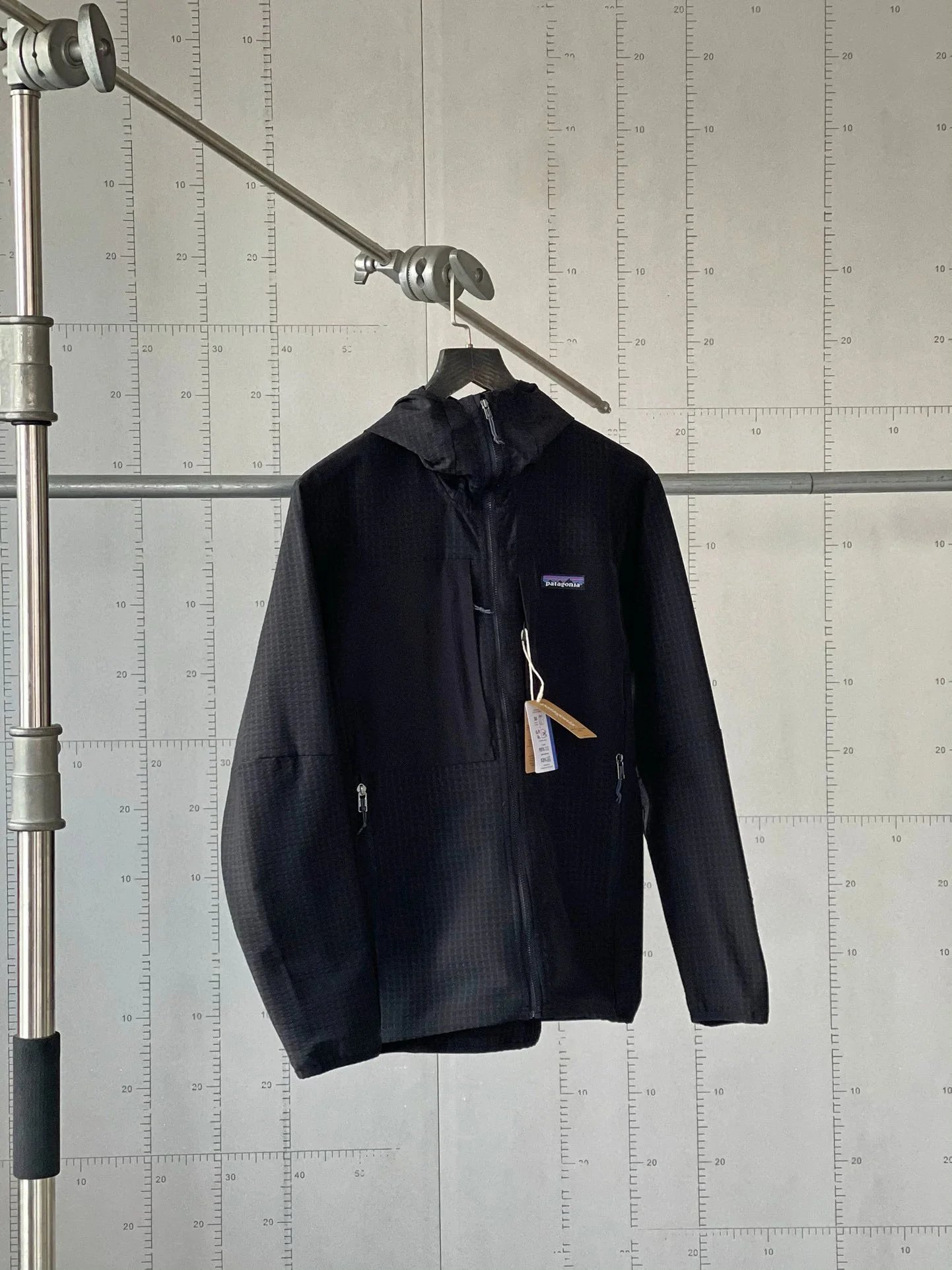 Patagonia Jackets Hooded full-zip color-block jacket image 8