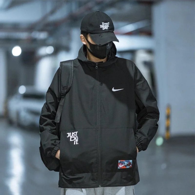 Nike Jackets Full-Zip Hooded Windbreaker Jacket with Just Do It Graphic image 3