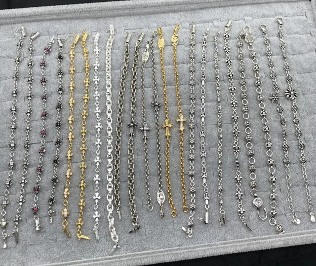 Unbranded Jewelry Floral cross link bracelet product detail image 2