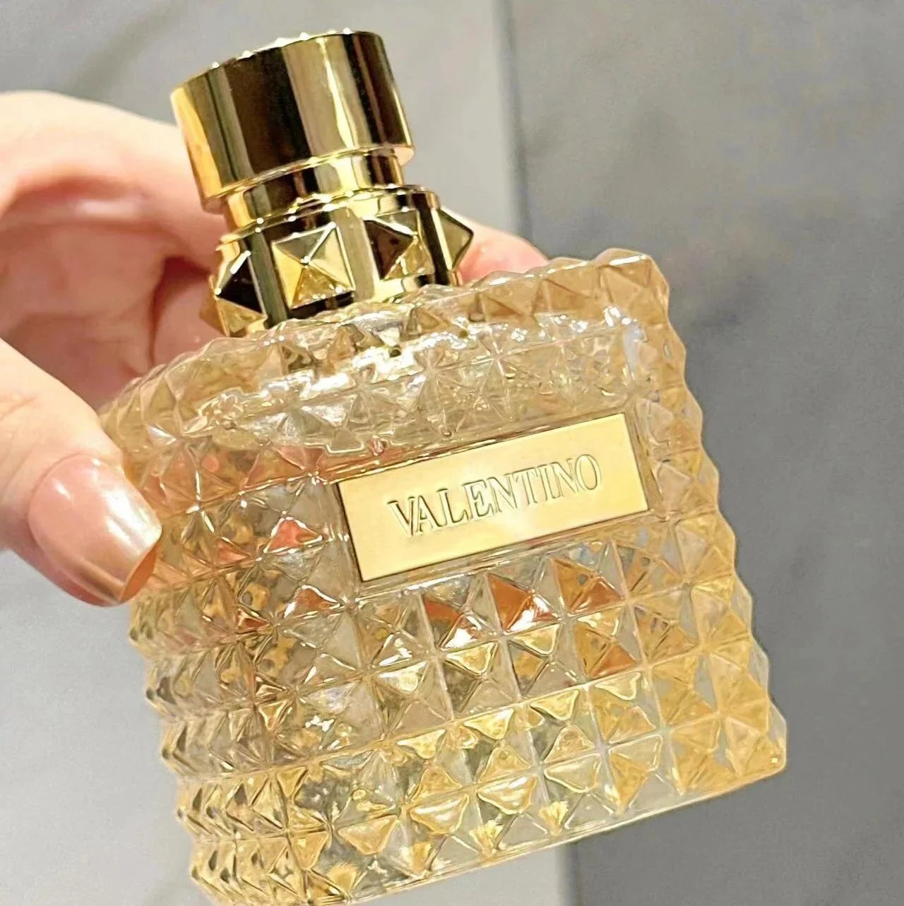 Valentino Perfume Studded Glass Bottle — Dream of a Thousand Golds 100ml