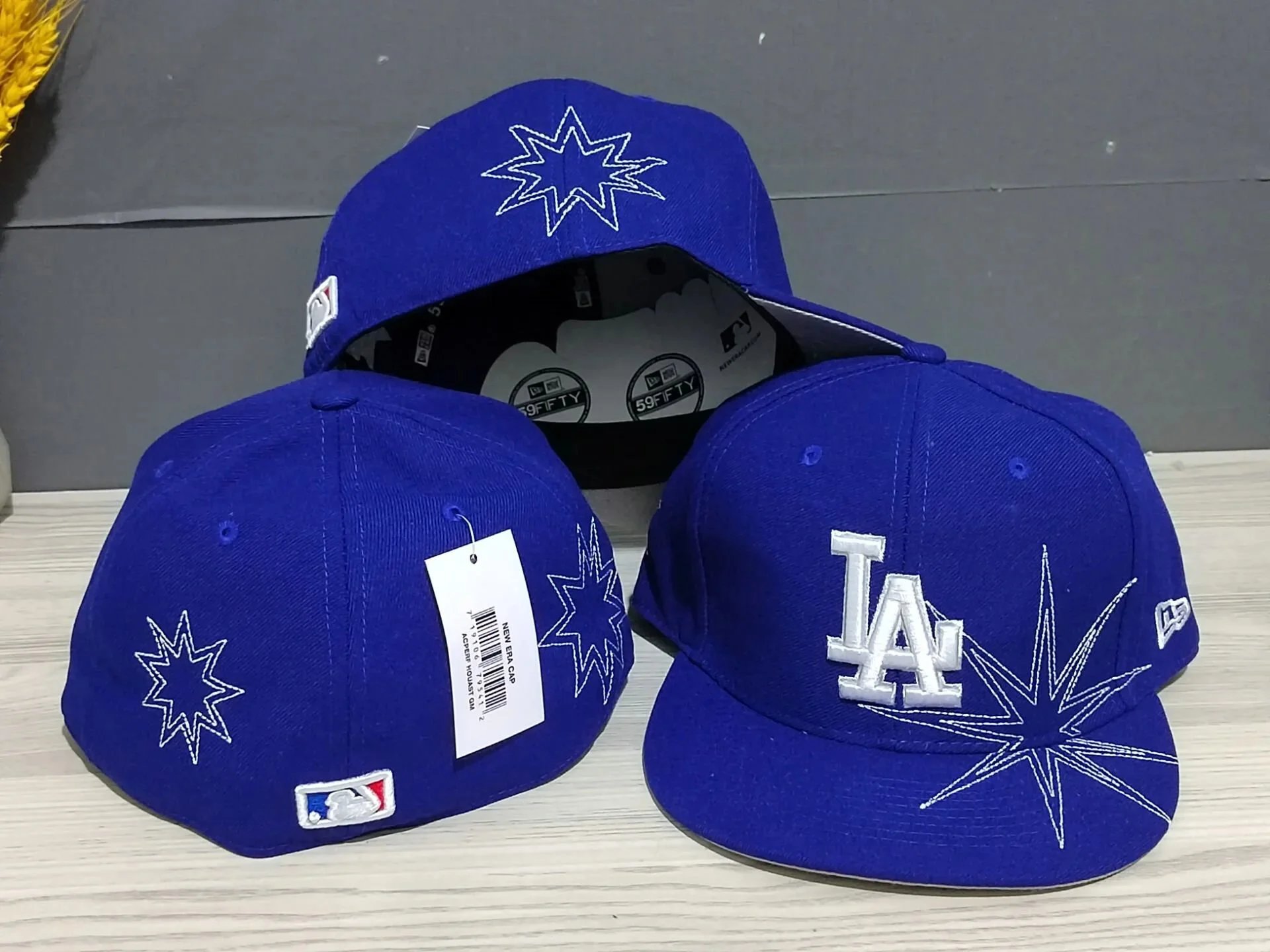 New Era Hats 59FIFTY fitted flat-brim baseball cap with Los Angeles Dodgers embroidery — Figure 28