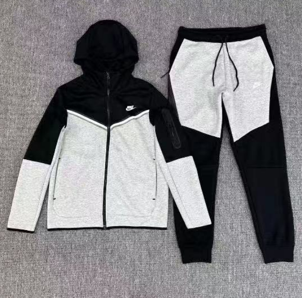 ALI A Gradetech fleece suit 3
