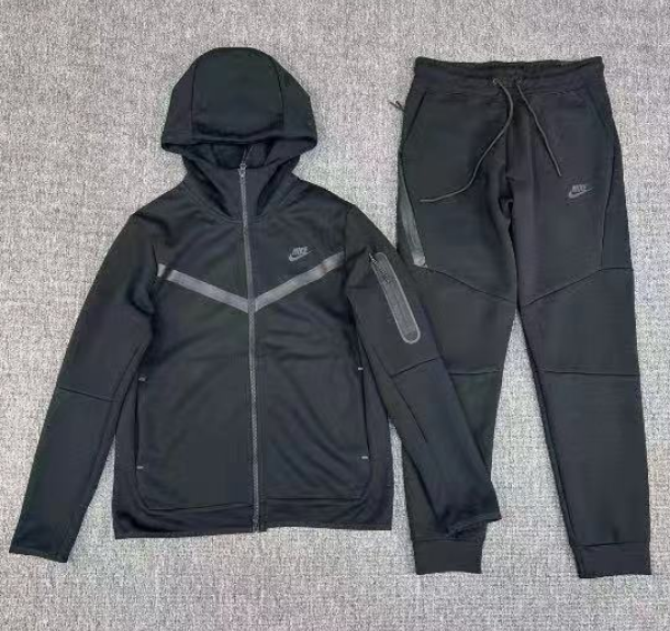 ALI A Gradetech fleece suit 9