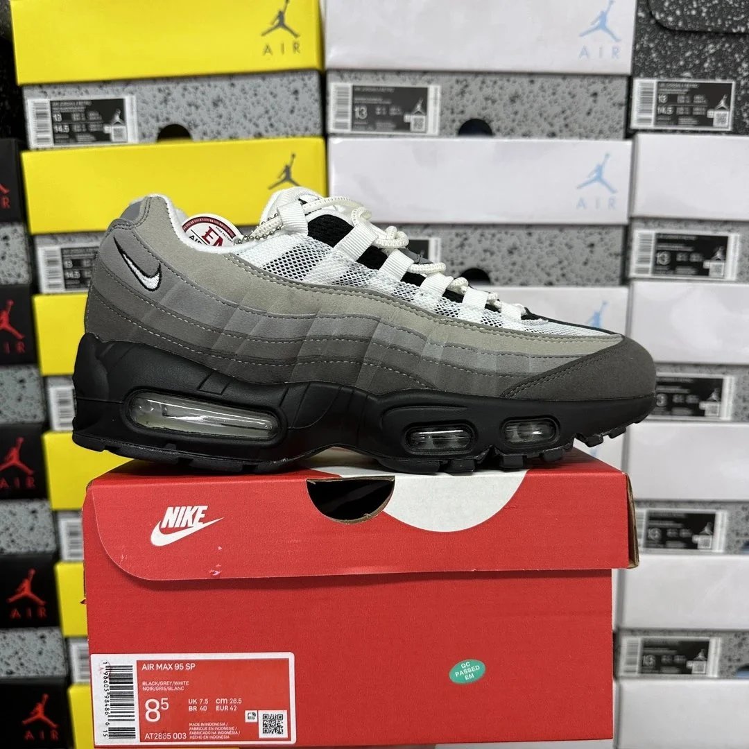Black Grey White AT2865-003