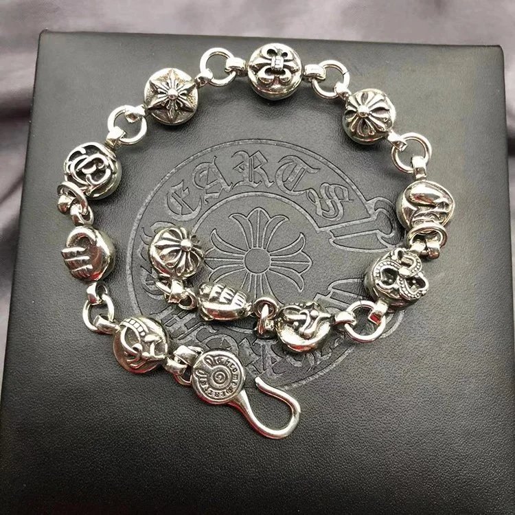 Unbranded Jewelry Floral cross link bracelet — Multi-element bracelet