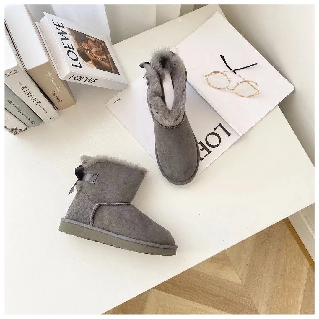 UGG Boots Bailey Bow fur-lined ankle image 10