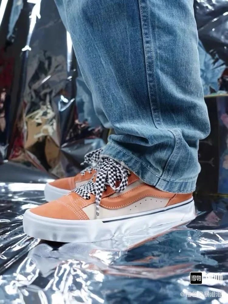 新增配色 蛇年生肖 VANS万斯面包鞋 7