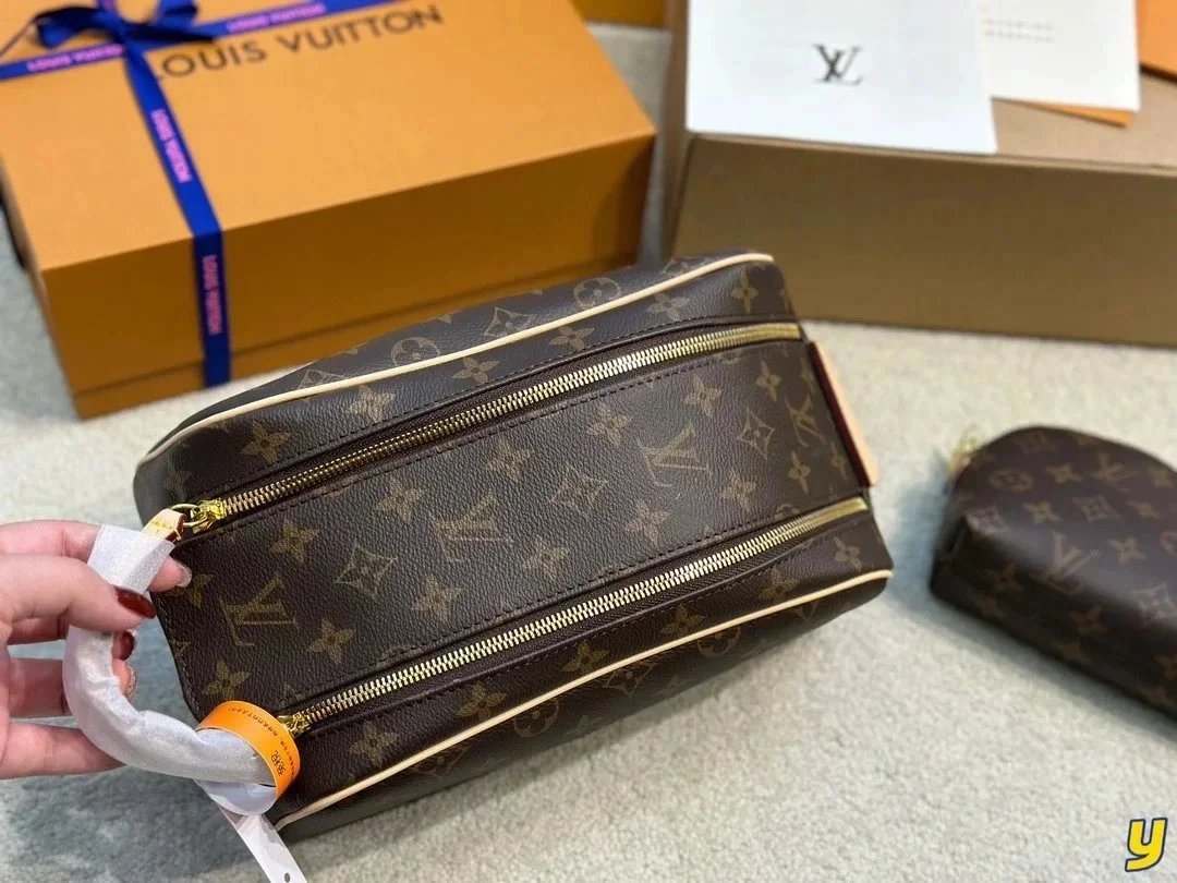 Louis Vuitton Travel Bags Monogram Double-Zip Toiletry Bag image 7