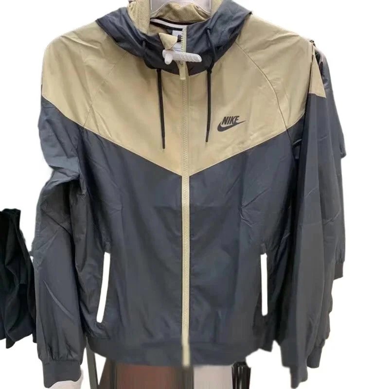 Nike Jackets Hooded color-block windbreaker image 5