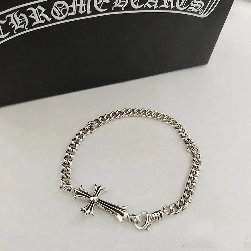 Unbranded Jewelry Floral cross link bracelet — Cross bracelet