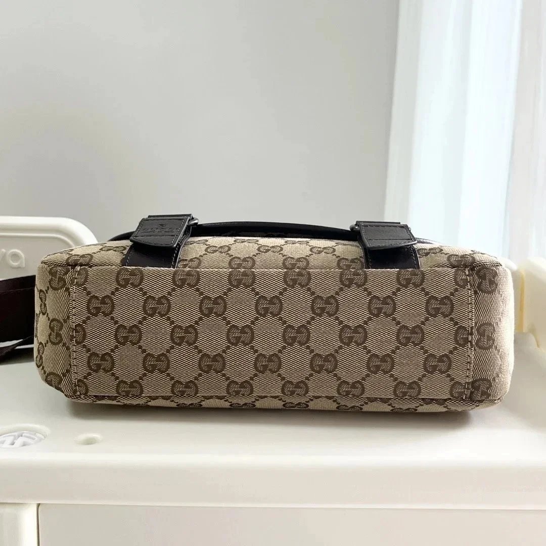 Gucci Crossbody Bags GG monogram flap messenger bag image 5