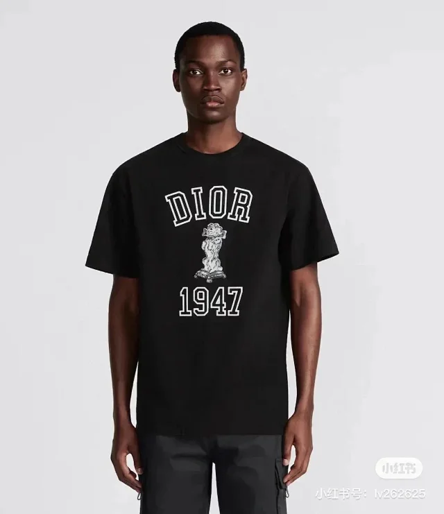 Dior T-Shirts 1947 Dog Print product detail image 1