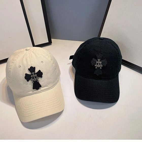 Fashion leather cross baseball cap men and women curved brim Korean version of the apparent face small simple versatile leisure soft top duck tongue cap tide-MLMLSPTS0606