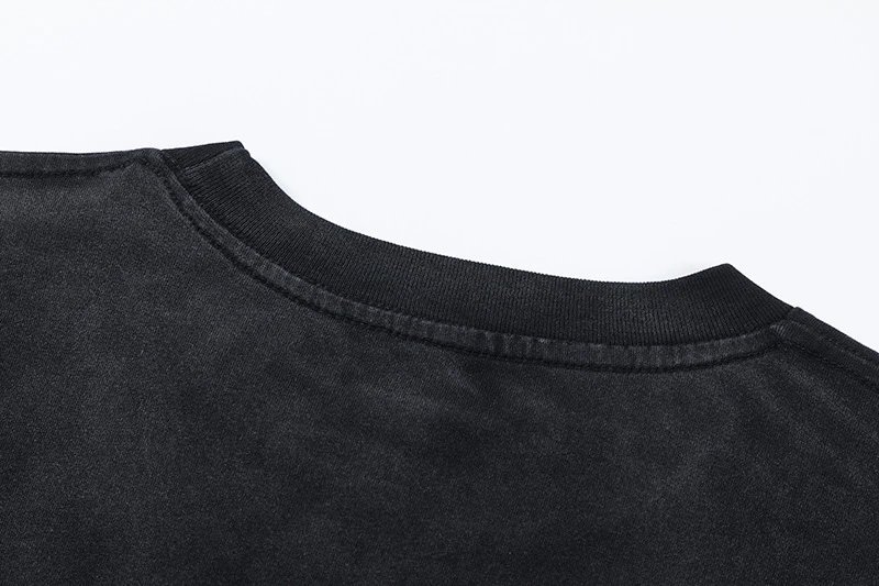 Graphic Crewneck Tee Charcoal - Gallery Image 5 - Detailed View