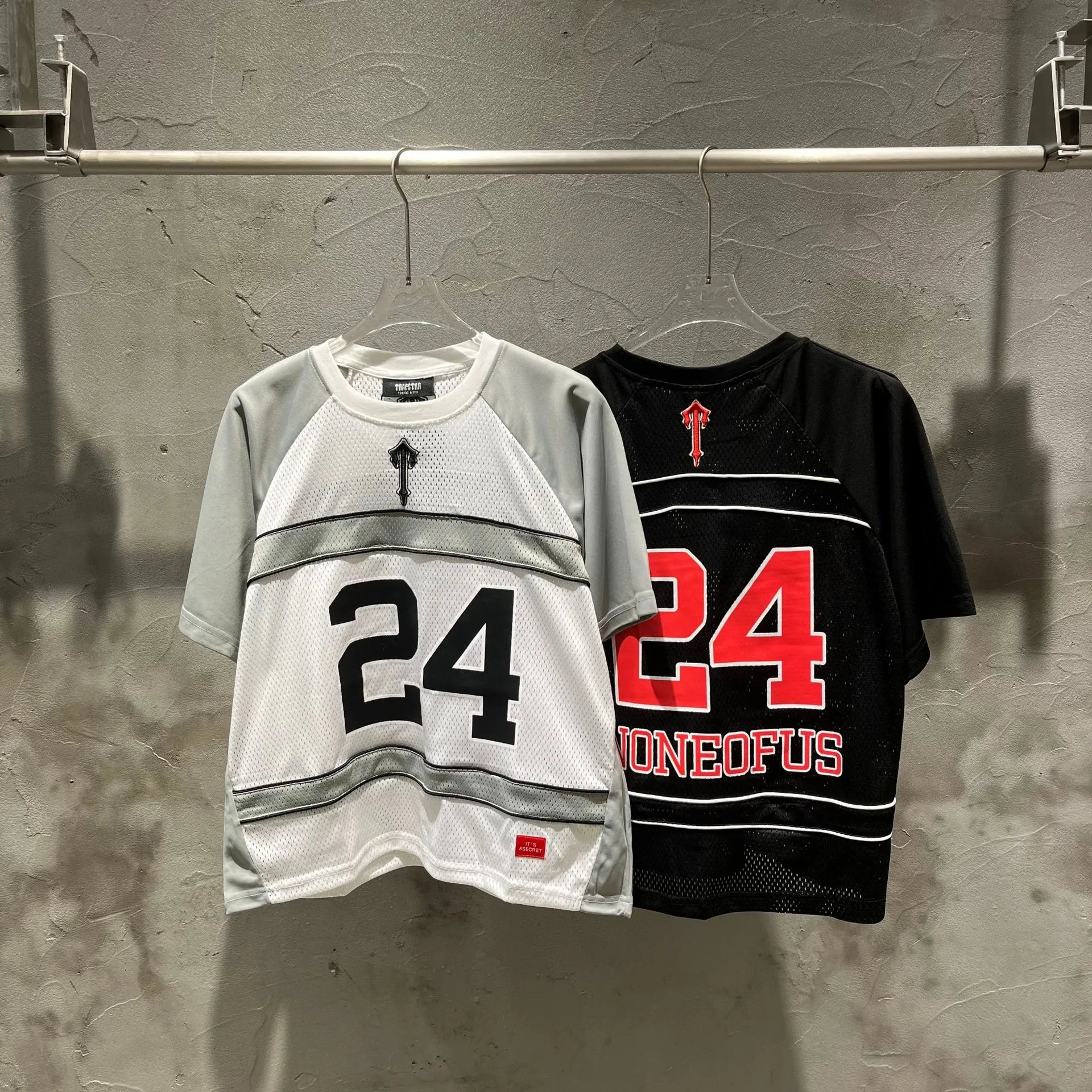 Tra Logo Mesh Tee and Shorts Set Black-White - Gallery Image 4 - Detailed View