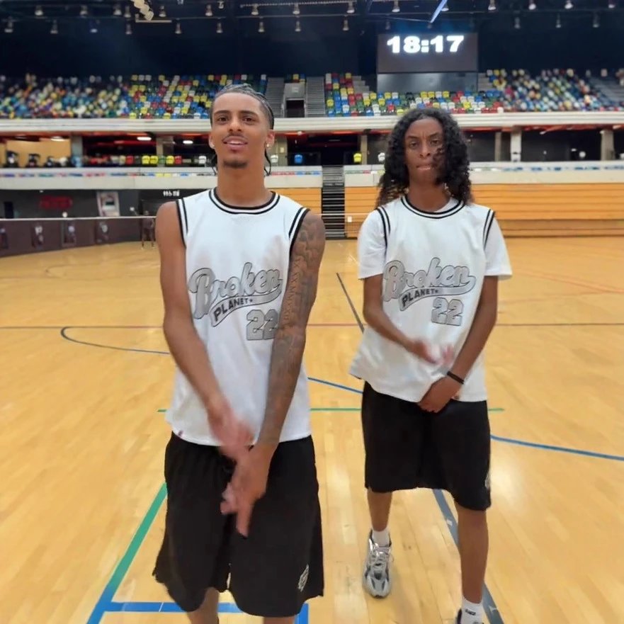 Broken Planet Mesh Jersey Multi-Colored - Gallery Image 2 - Detailed View