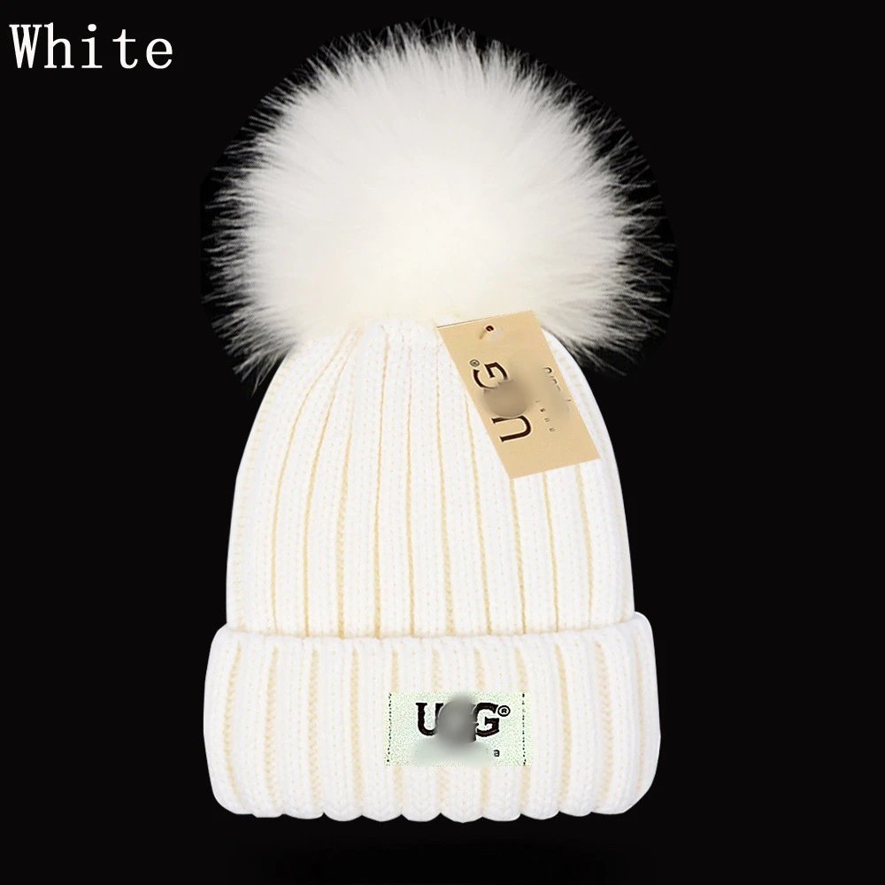 Winter Knit Beanie Hat with Pom Pom - Onyx - Gallery Image 9 - Detailed View
