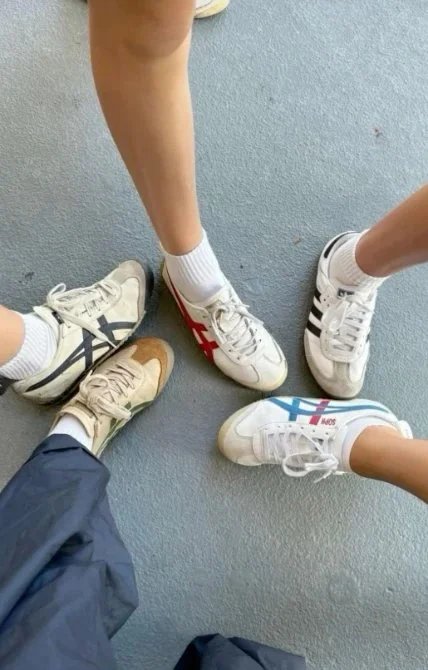 Onitsuka Tiger Casual Sports Sneakers