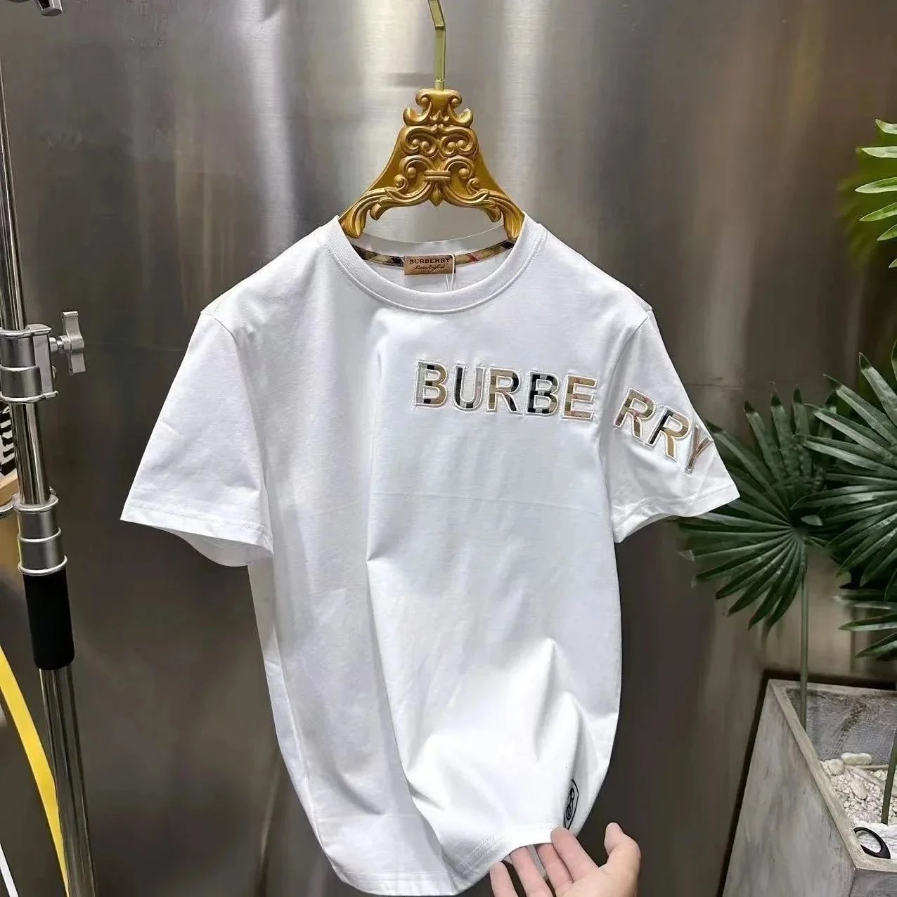 Short sleeved 1 white