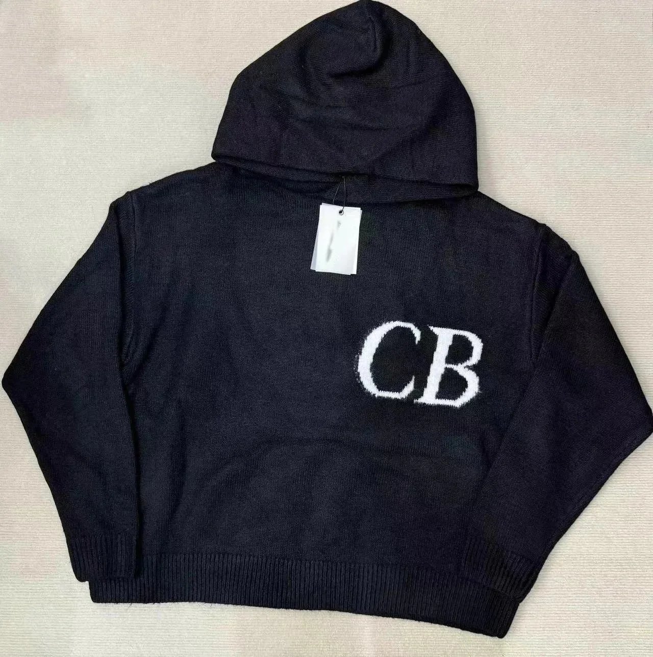 C7032 Black
